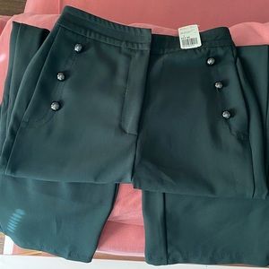 NWT! Forever 21 Womens pants/Long Woven-Hunter Green.